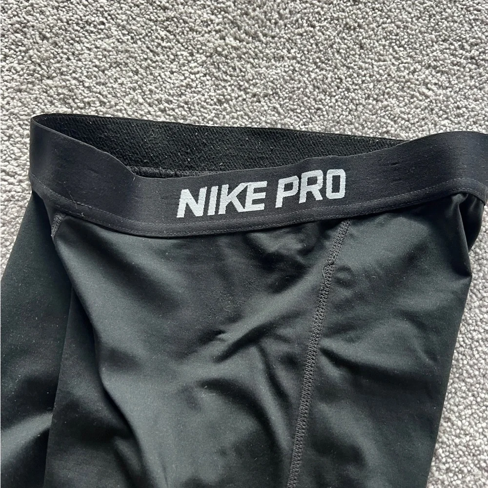 Nike Pro Black Leggings Size Small